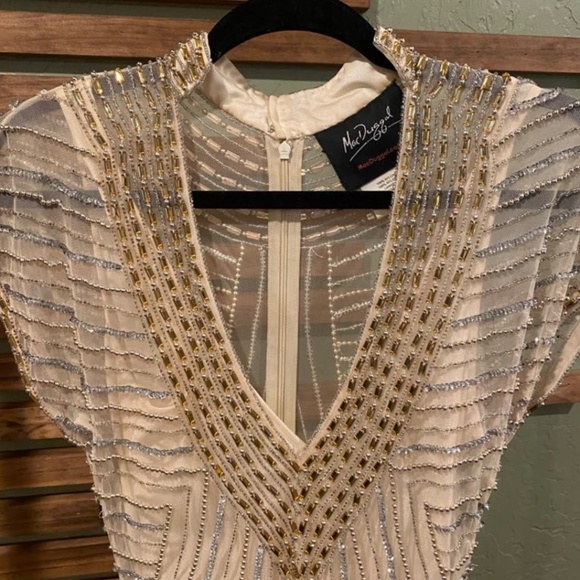 Gorgeous beaded dress - Picture 8 of 9